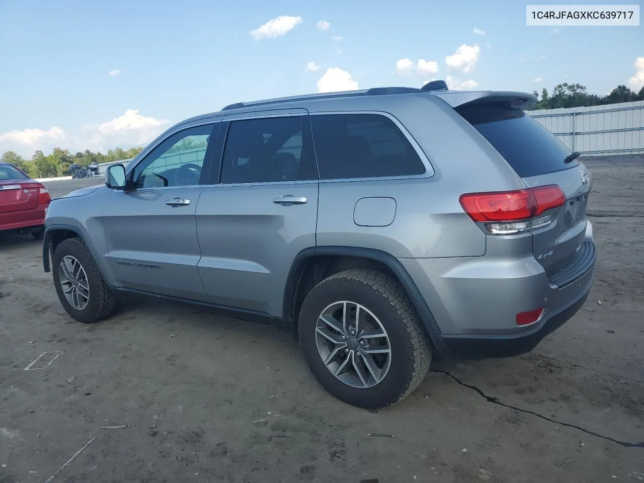 1C4RJFAGXKC639717 2019 Jeep Grand Cherokee Laredo