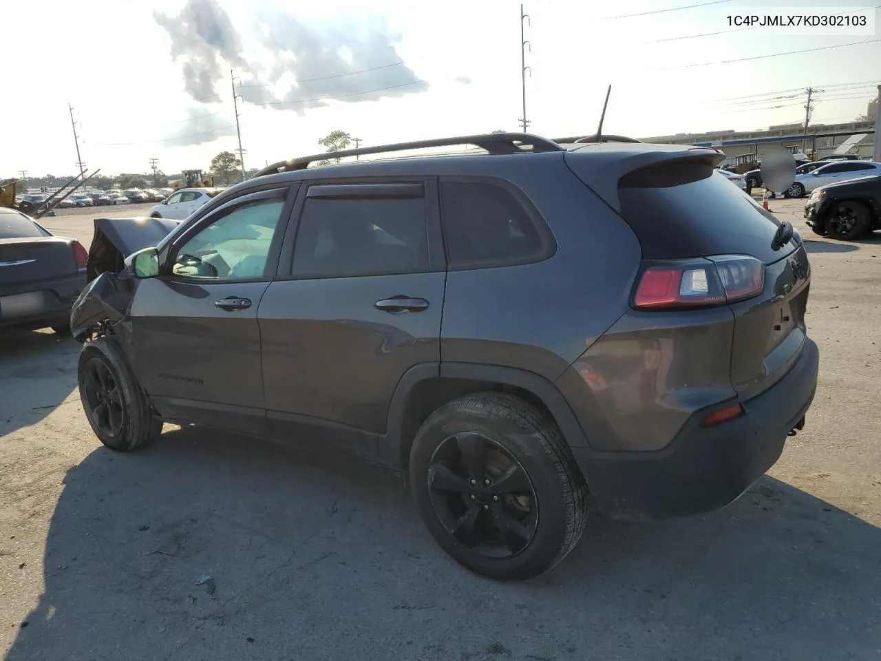 1C4PJMLX7KD302103 2019 Jeep Cherokee Latitude Plus