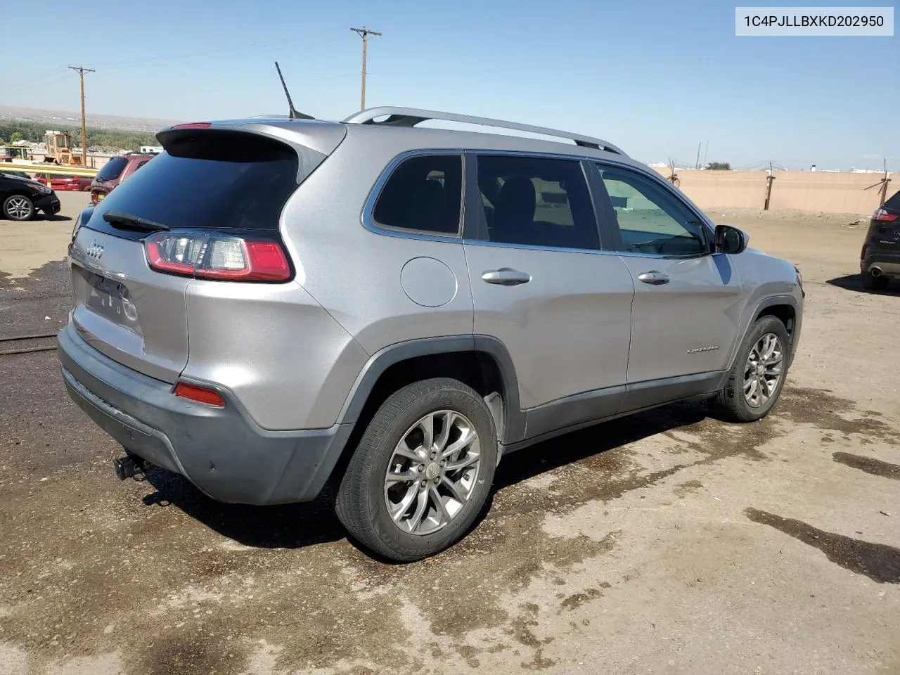 1C4PJLLBXKD202950 2019 Jeep Cherokee Latitude Plus