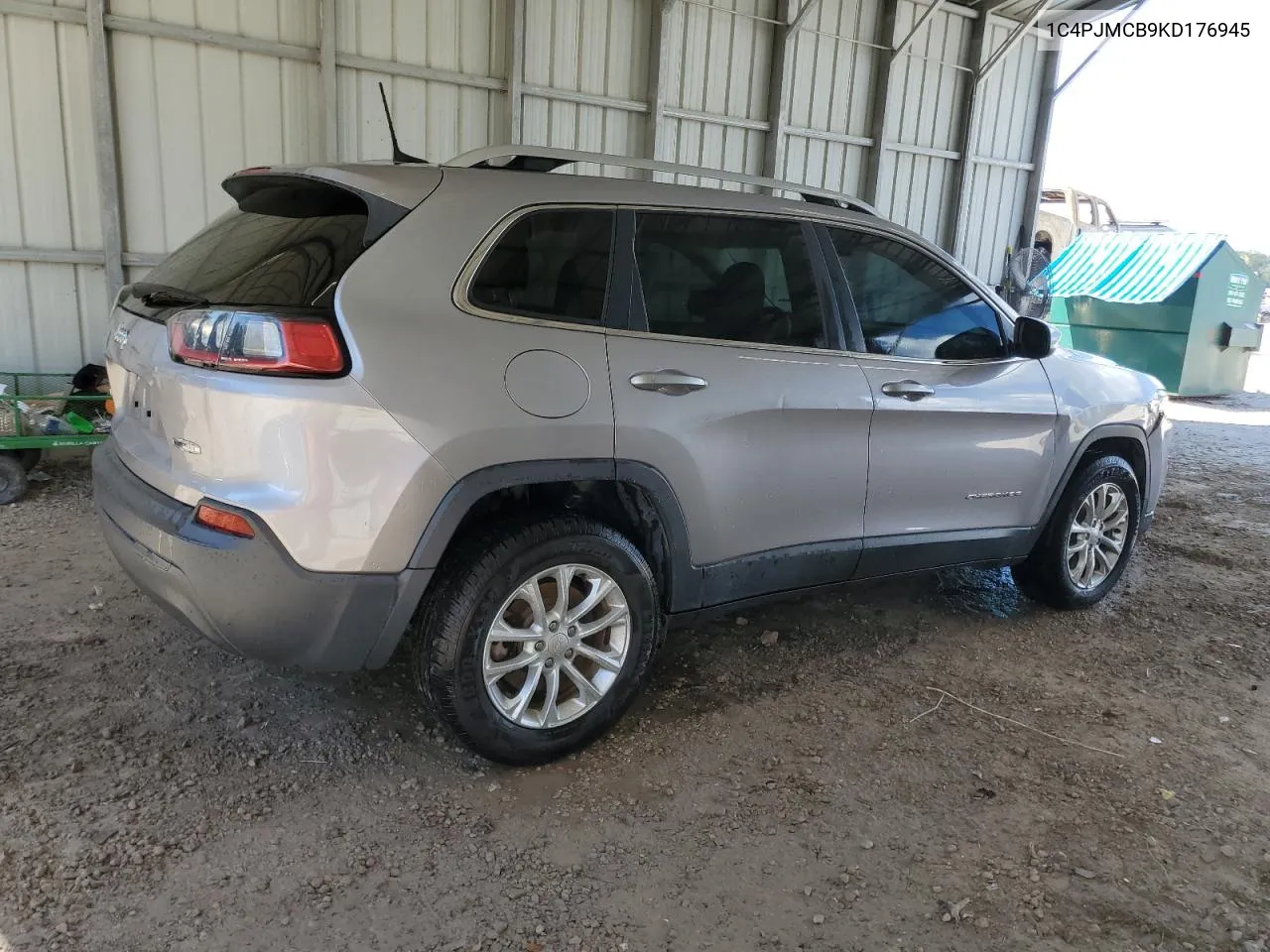 2019 Jeep Cherokee Latitude VIN: 1C4PJMCB9KD176945 Lot: 72626464