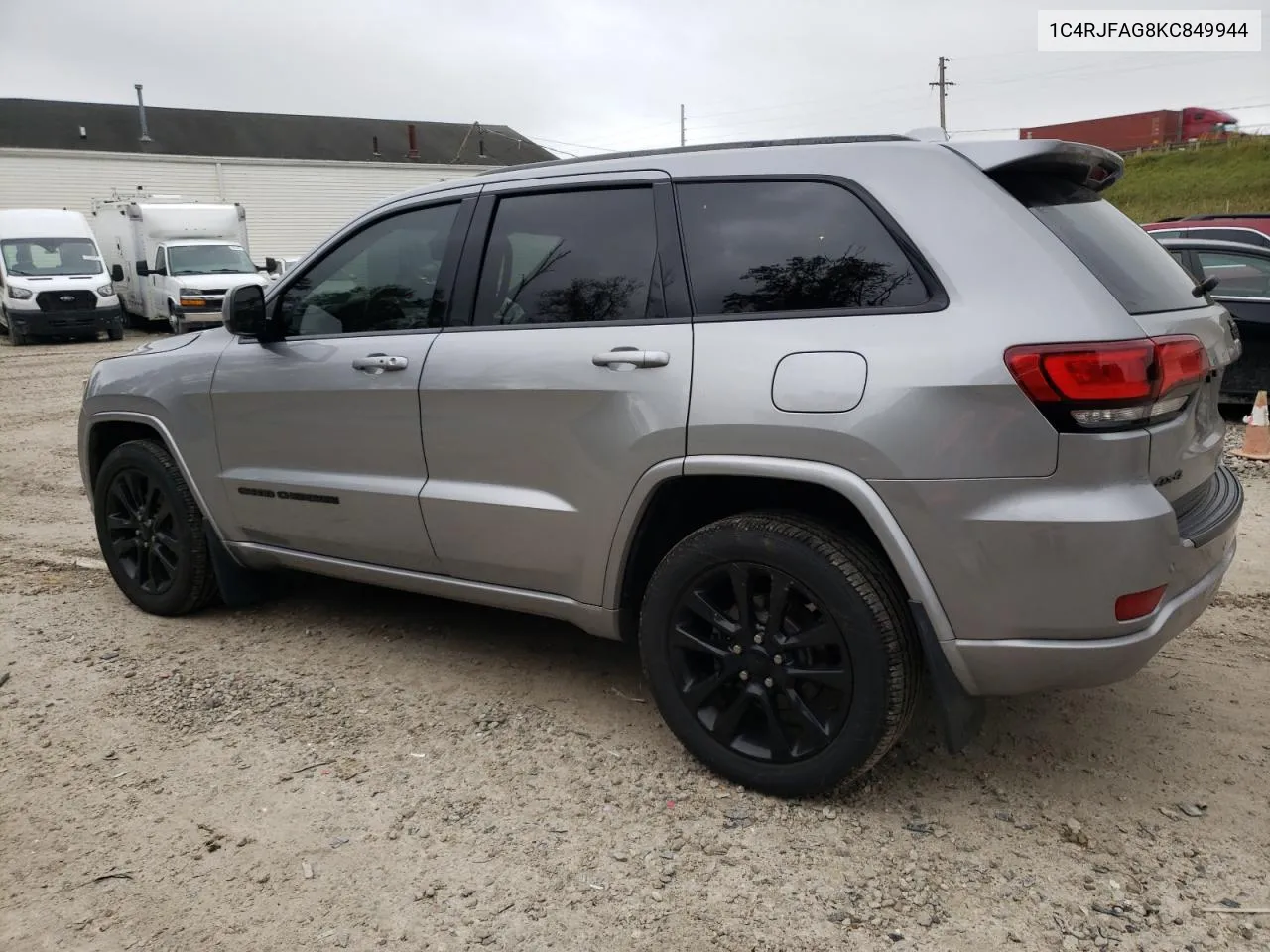 1C4RJFAG8KC849944 2019 Jeep Grand Cherokee Laredo