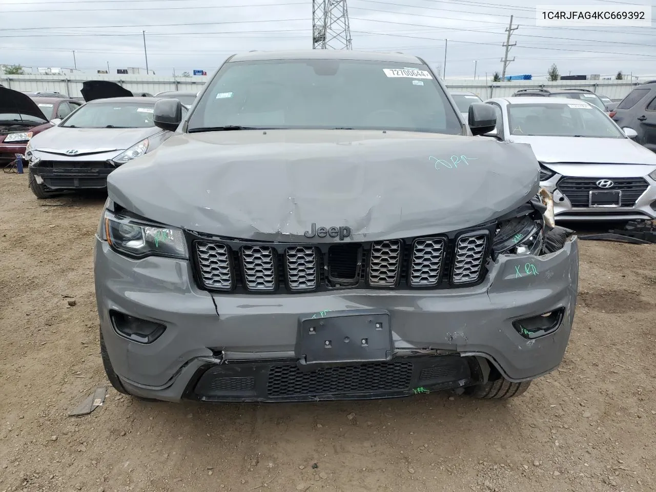 1C4RJFAG4KC669392 2019 Jeep Grand Cherokee Laredo