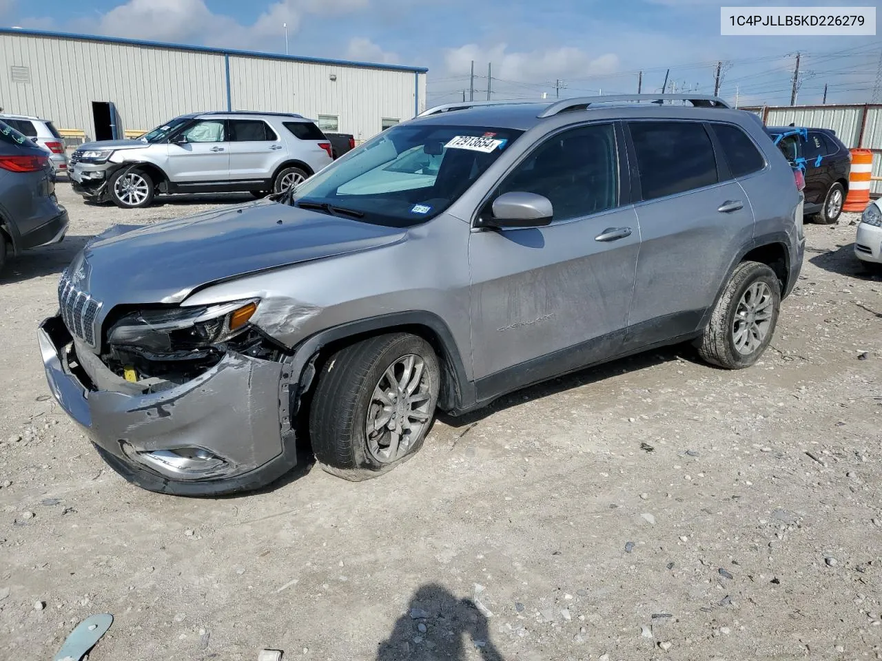 2019 Jeep Cherokee Latitude Plus VIN: 1C4PJLLB5KD226279 Lot: 72913654