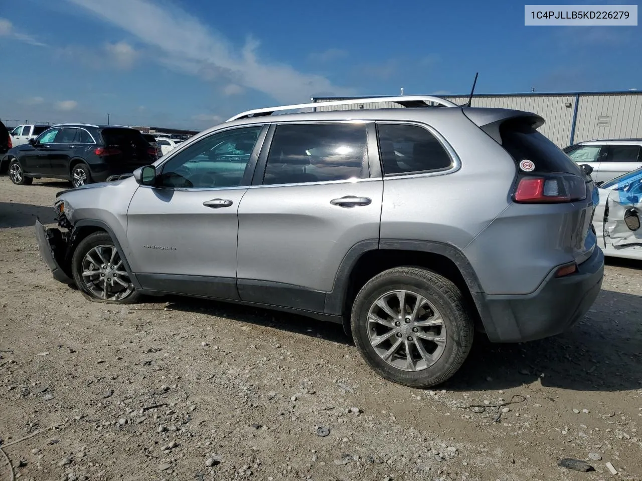 2019 Jeep Cherokee Latitude Plus VIN: 1C4PJLLB5KD226279 Lot: 72913654