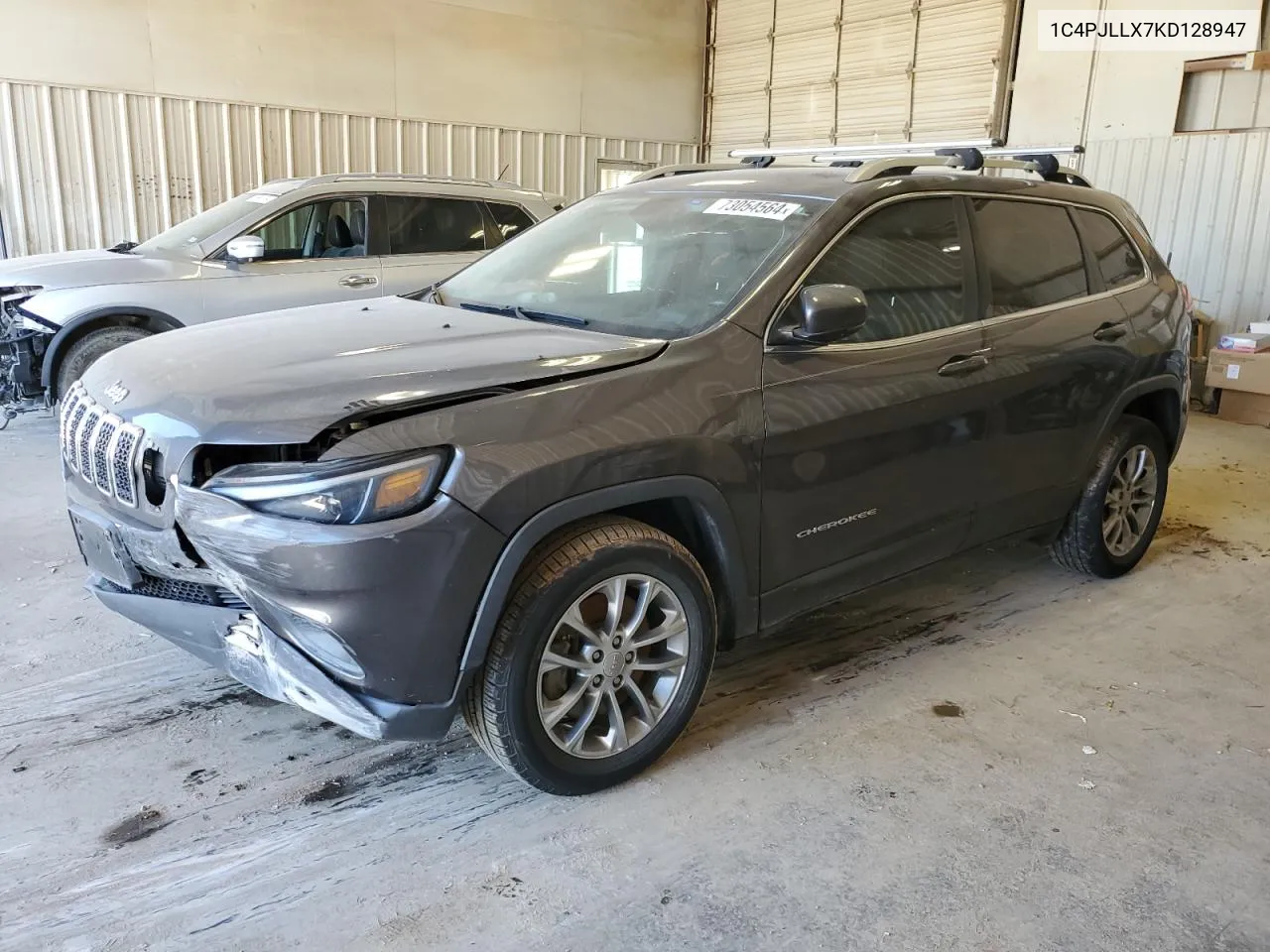 2019 Jeep Cherokee Latitude Plus VIN: 1C4PJLLX7KD128947 Lot: 73054564