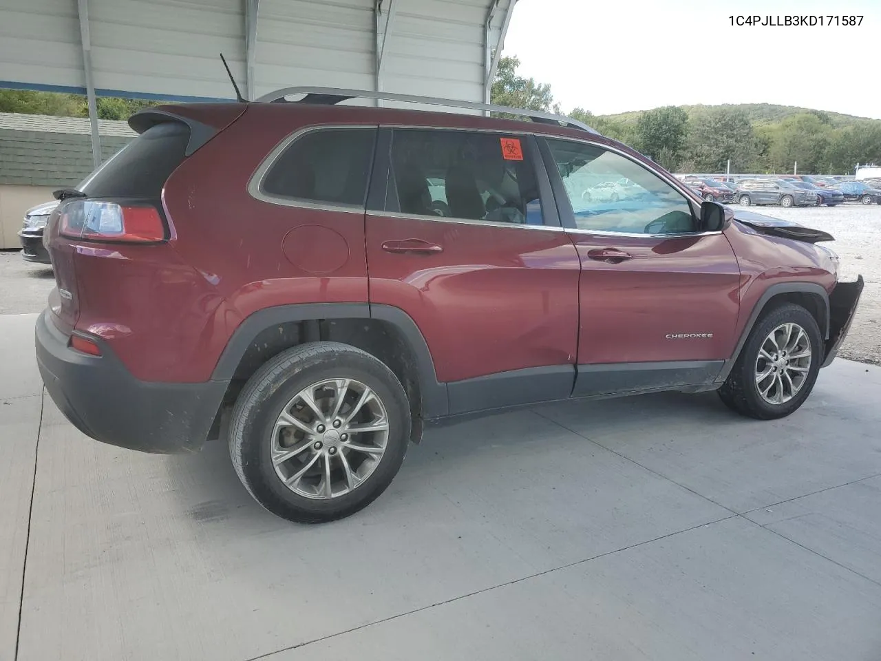 2019 Jeep Cherokee Latitude Plus VIN: 1C4PJLLB3KD171587 Lot: 73207754