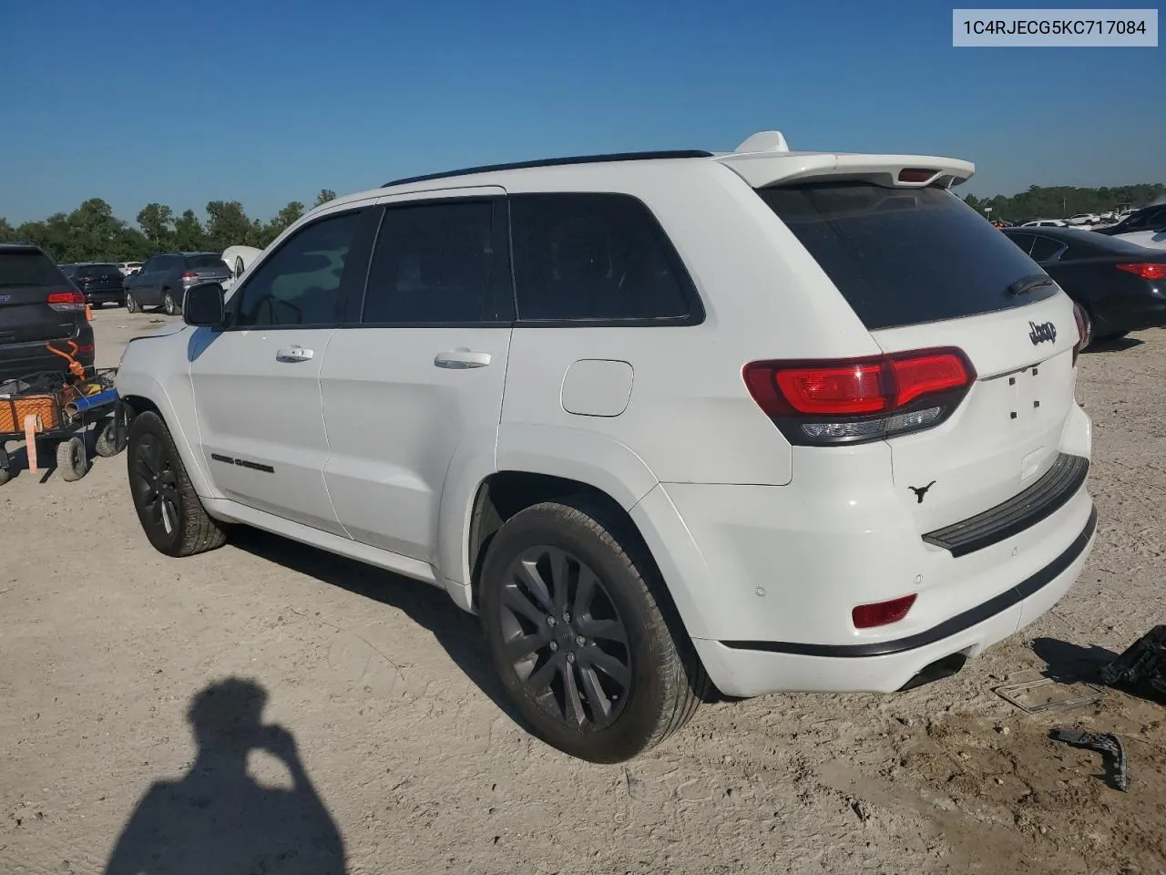 2019 Jeep Grand Cherokee Overland VIN: 1C4RJECG5KC717084 Lot: 73417754