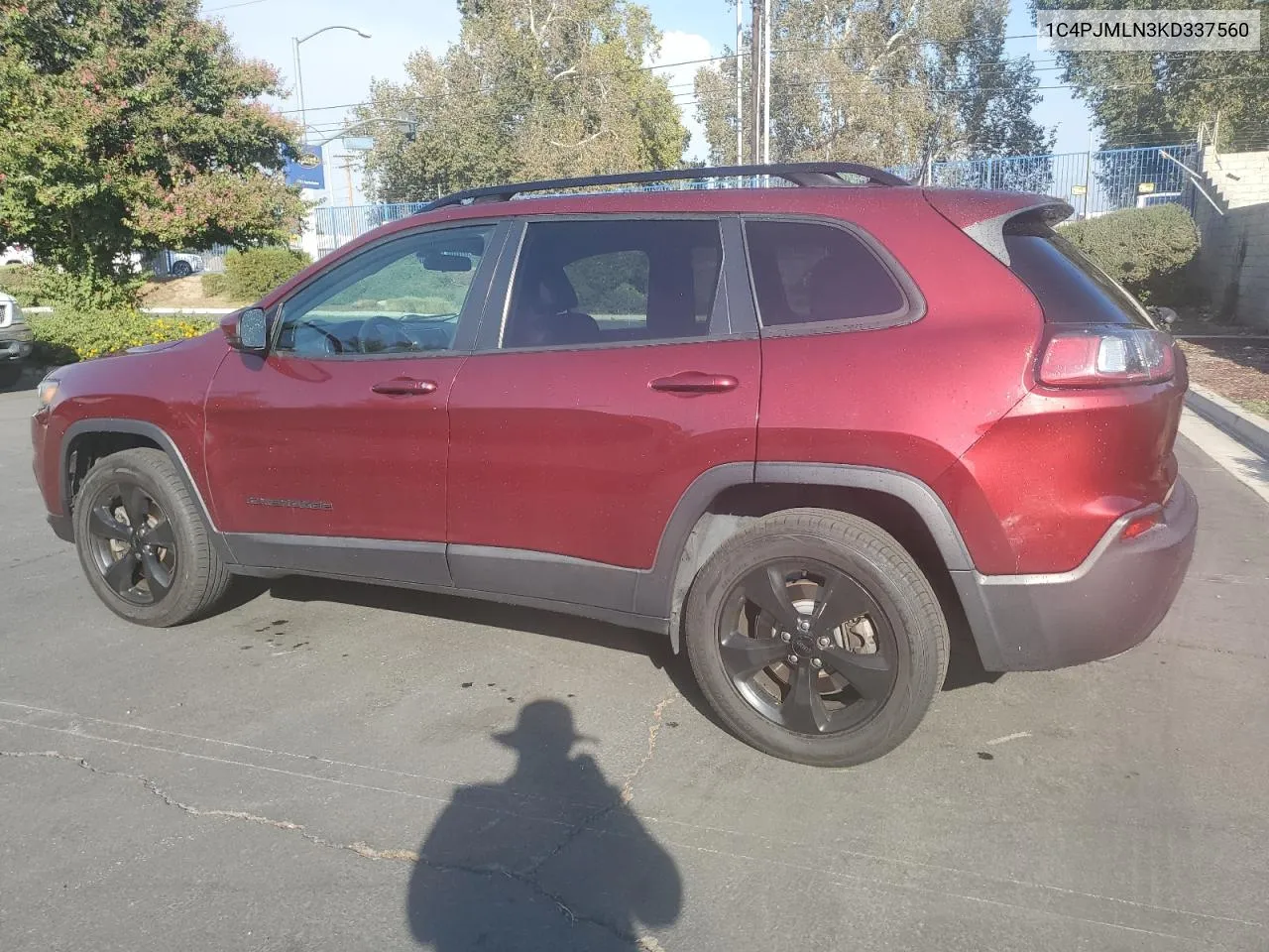 2019 Jeep Cherokee Latitude Plus VIN: 1C4PJMLN3KD337560 Lot: 73641844