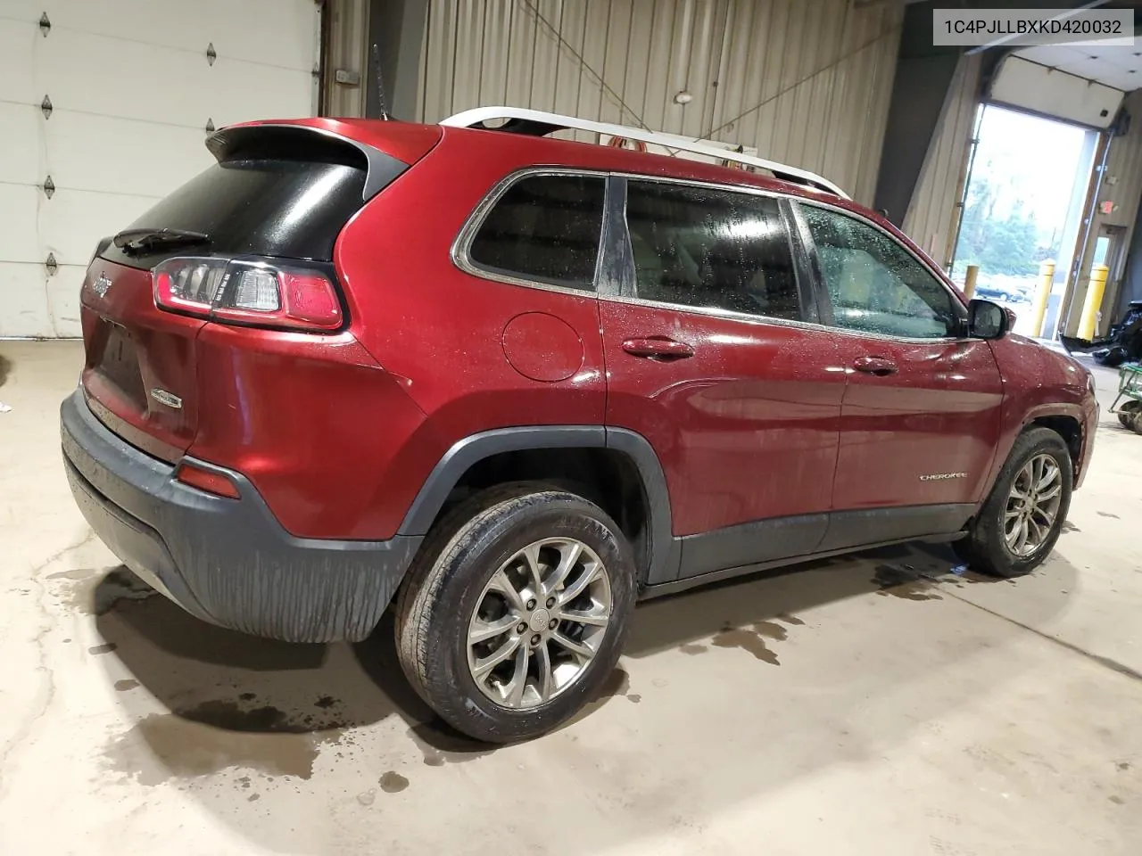 2019 Jeep Cherokee Latitude Plus VIN: 1C4PJLLBXKD420032 Lot: 73654894