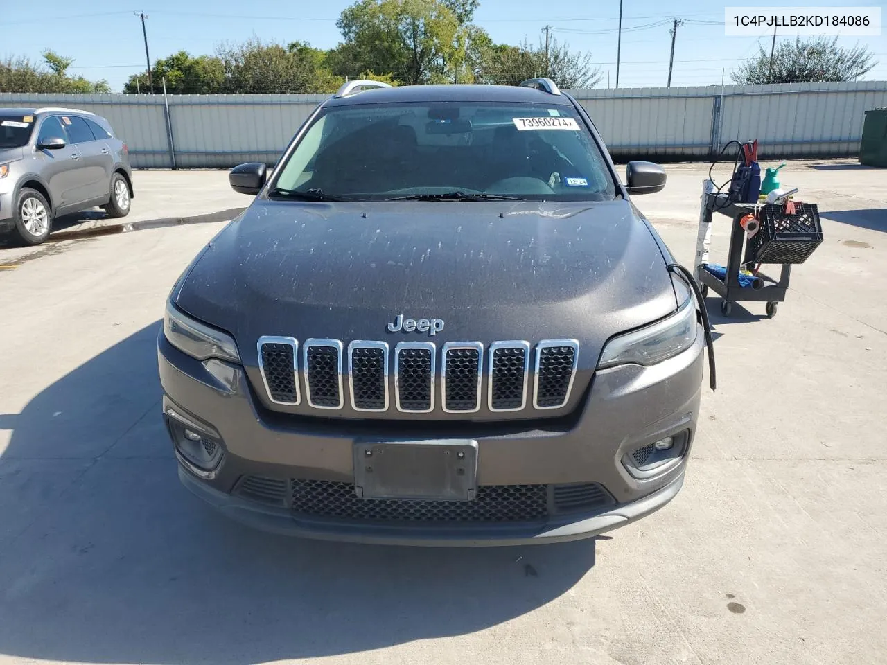 2019 Jeep Cherokee Latitude Plus VIN: 1C4PJLLB2KD184086 Lot: 73960274