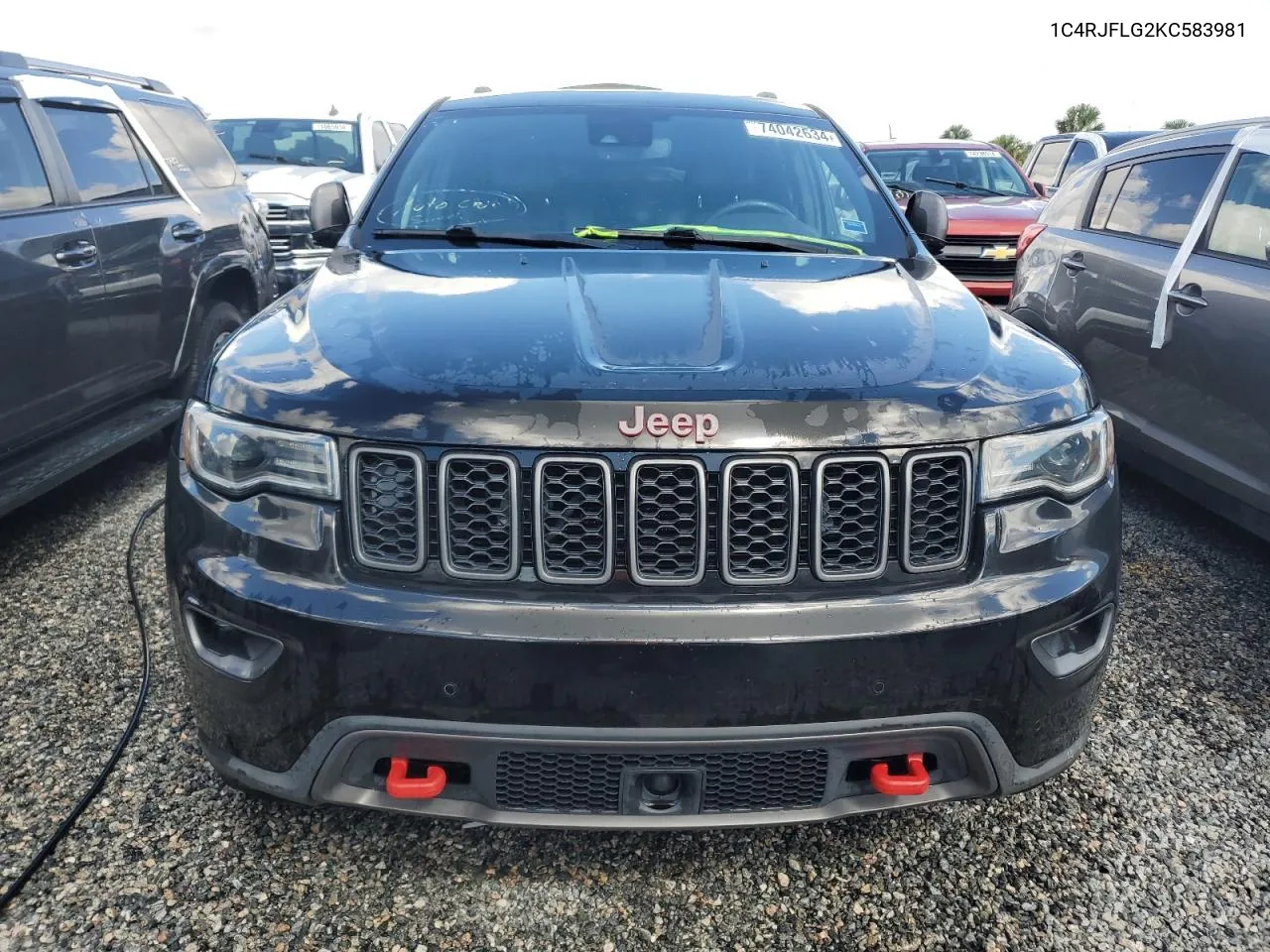 2019 Jeep Grand Cherokee Trailhawk VIN: 1C4RJFLG2KC583981 Lot: 74042634