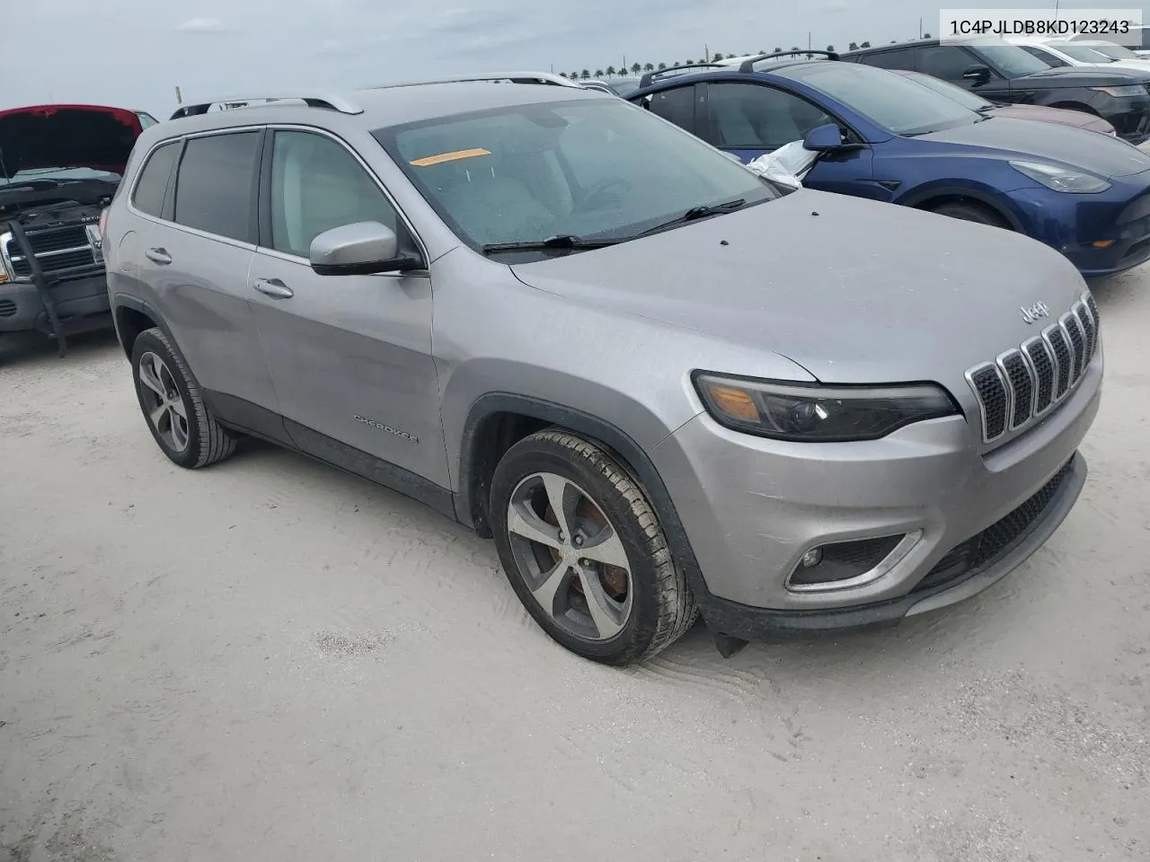 2019 Jeep Cherokee Limited VIN: 1C4PJLDB8KD123243 Lot: 74463054