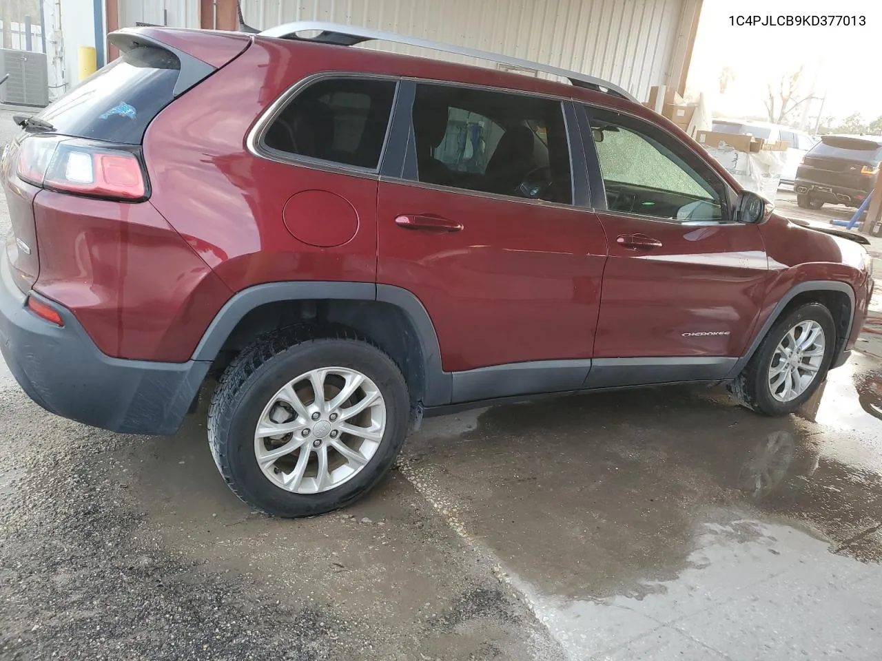 2019 Jeep Cherokee Latitude VIN: 1C4PJLCB9KD377013 Lot: 75230424