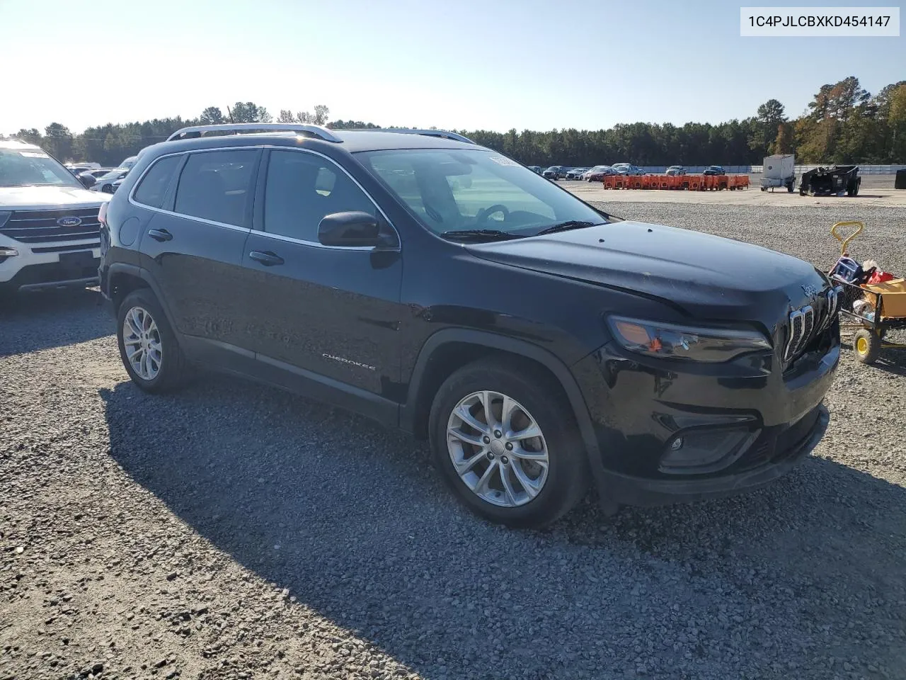 2019 Jeep Cherokee Latitude VIN: 1C4PJLCBXKD454147 Lot: 75724924