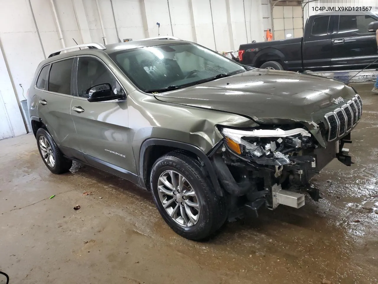 2019 Jeep Cherokee Latitude Plus VIN: 1C4PJMLX9KD121567 Lot: 75873854