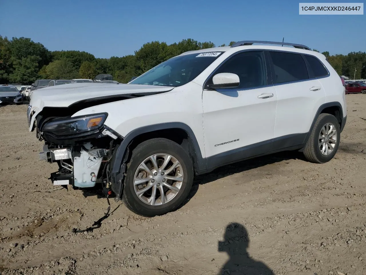 2019 Jeep Cherokee Latitude VIN: 1C4PJMCXXKD246447 Lot: 75877254