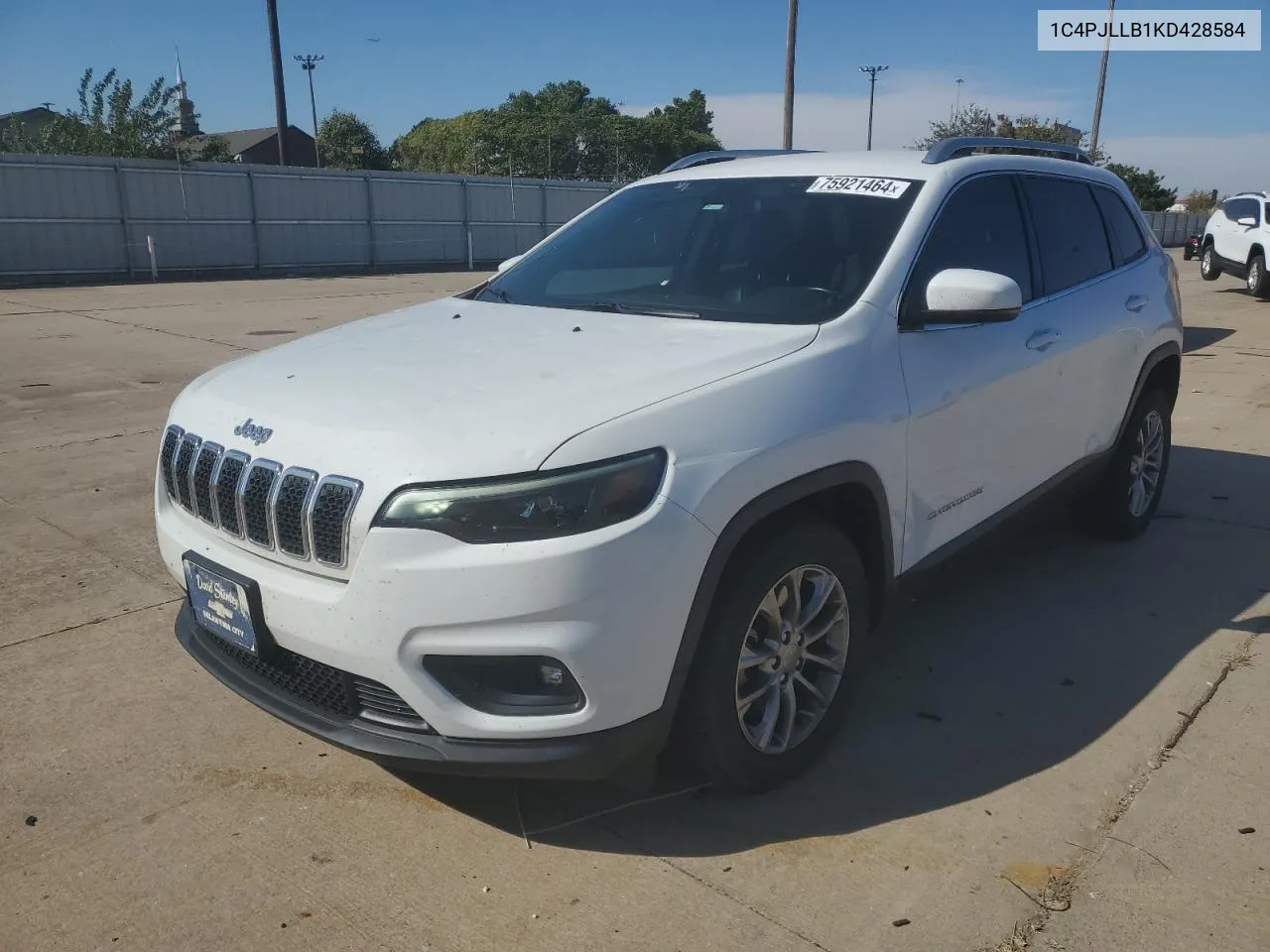 2019 Jeep Cherokee Latitude Plus VIN: 1C4PJLLB1KD428584 Lot: 75921464