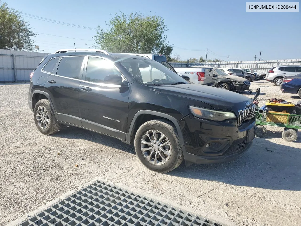 2019 Jeep Cherokee Latitude Plus VIN: 1C4PJMLBXKD288444 Lot: 76258124