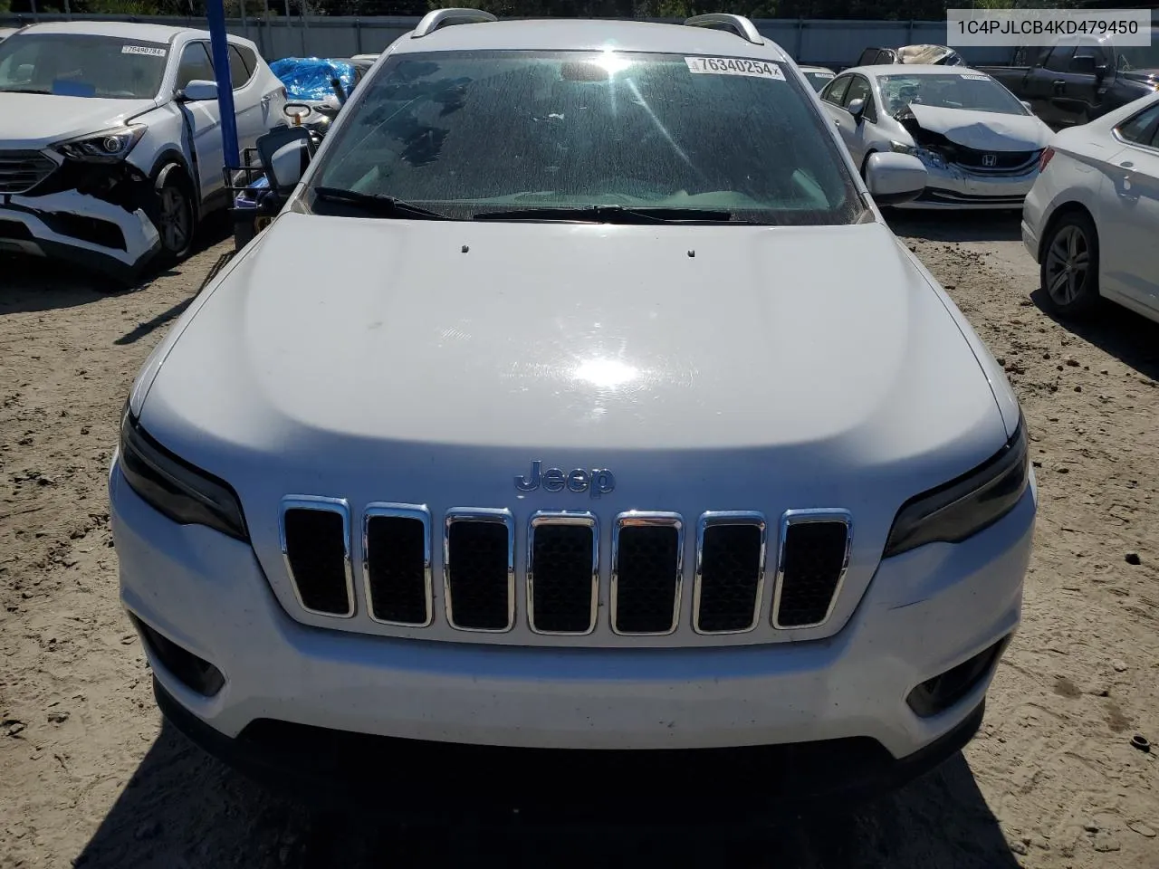 2019 Jeep Cherokee Latitude VIN: 1C4PJLCB4KD479450 Lot: 76340254