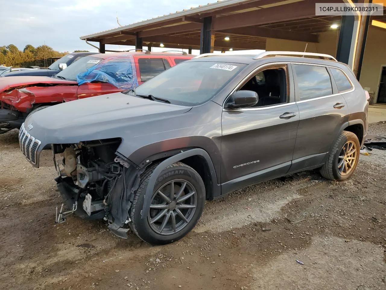 2019 Jeep Cherokee Latitude Plus VIN: 1C4PJLLB9KD382311 Lot: 76348174