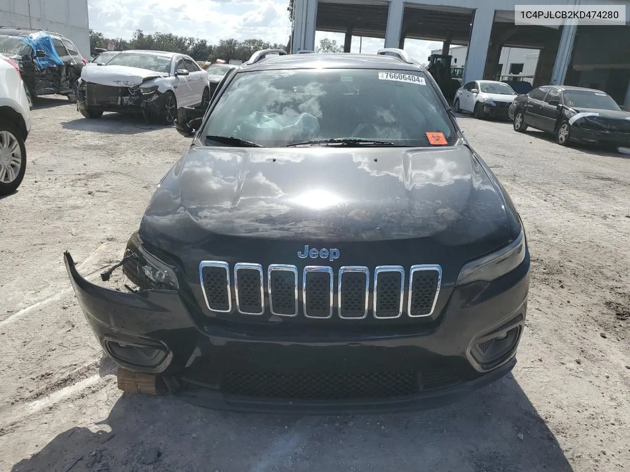 2019 Jeep Cherokee Latitude VIN: 1C4PJLCB2KD474280 Lot: 76606404