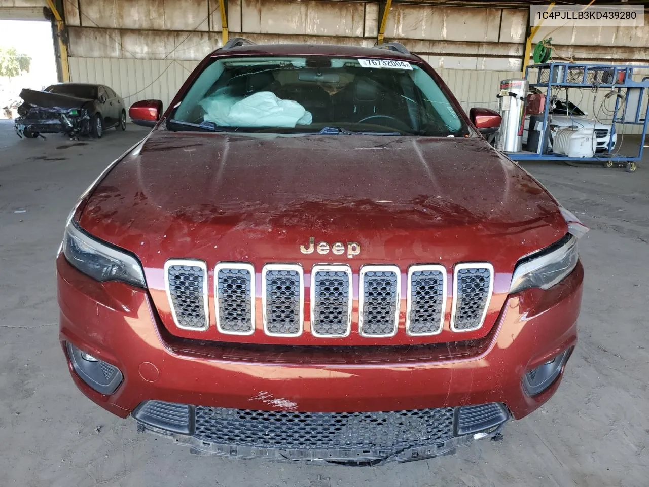 2019 Jeep Cherokee Latitude Plus VIN: 1C4PJLLB3KD439280 Lot: 76732004