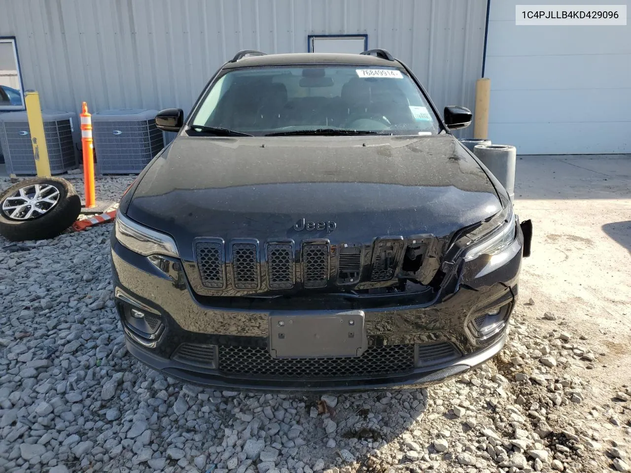 2019 Jeep Cherokee Latitude Plus VIN: 1C4PJLLB4KD429096 Lot: 76849914