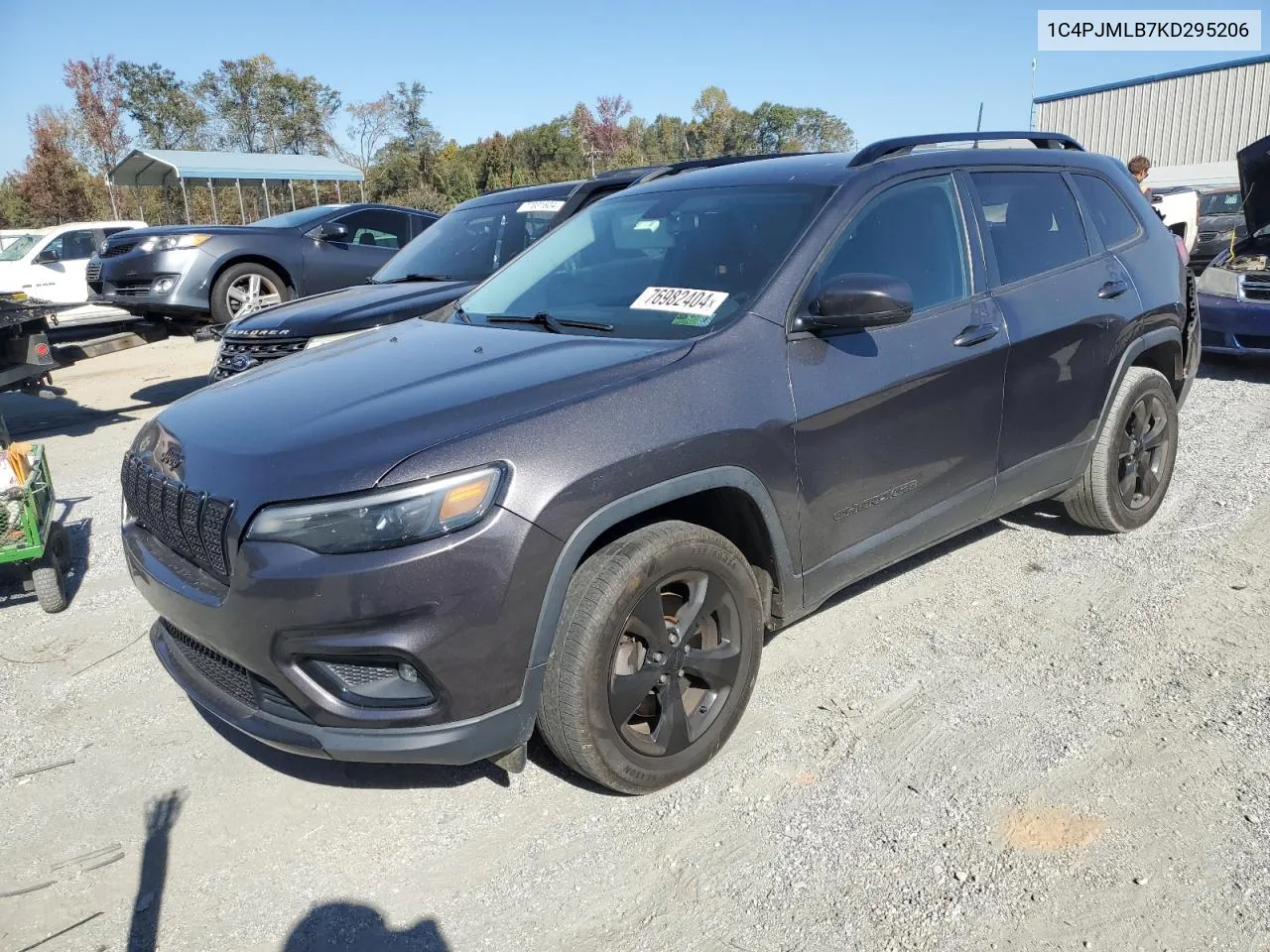 2019 Jeep Cherokee Latitude Plus VIN: 1C4PJMLB7KD295206 Lot: 76982404