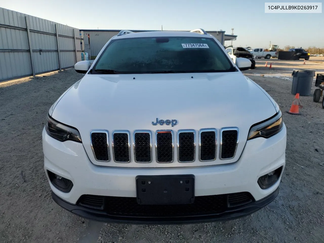 2019 Jeep Cherokee Latitude Plus VIN: 1C4PJLLB9KD263917 Lot: 77347564