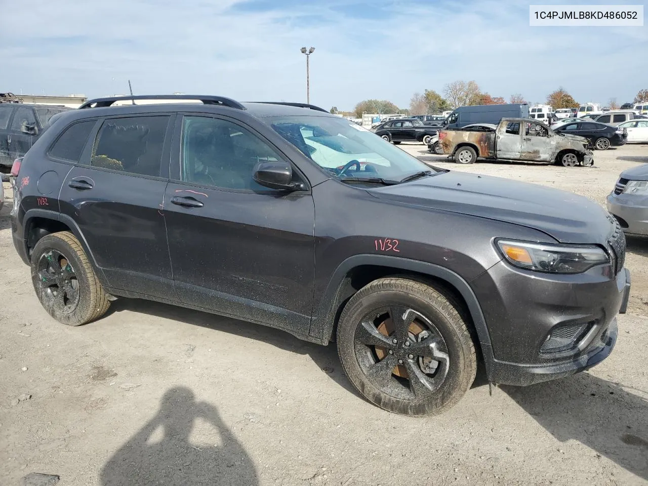 2019 Jeep Cherokee Latitude Plus VIN: 1C4PJMLB8KD486052 Lot: 77435164