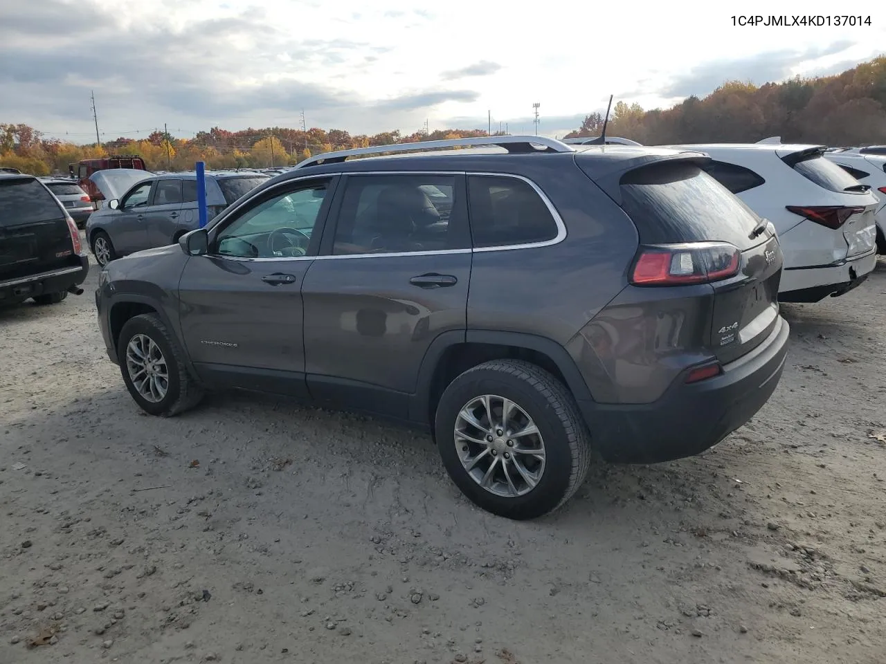 2019 Jeep Cherokee Latitude Plus VIN: 1C4PJMLX4KD137014 Lot: 77535944