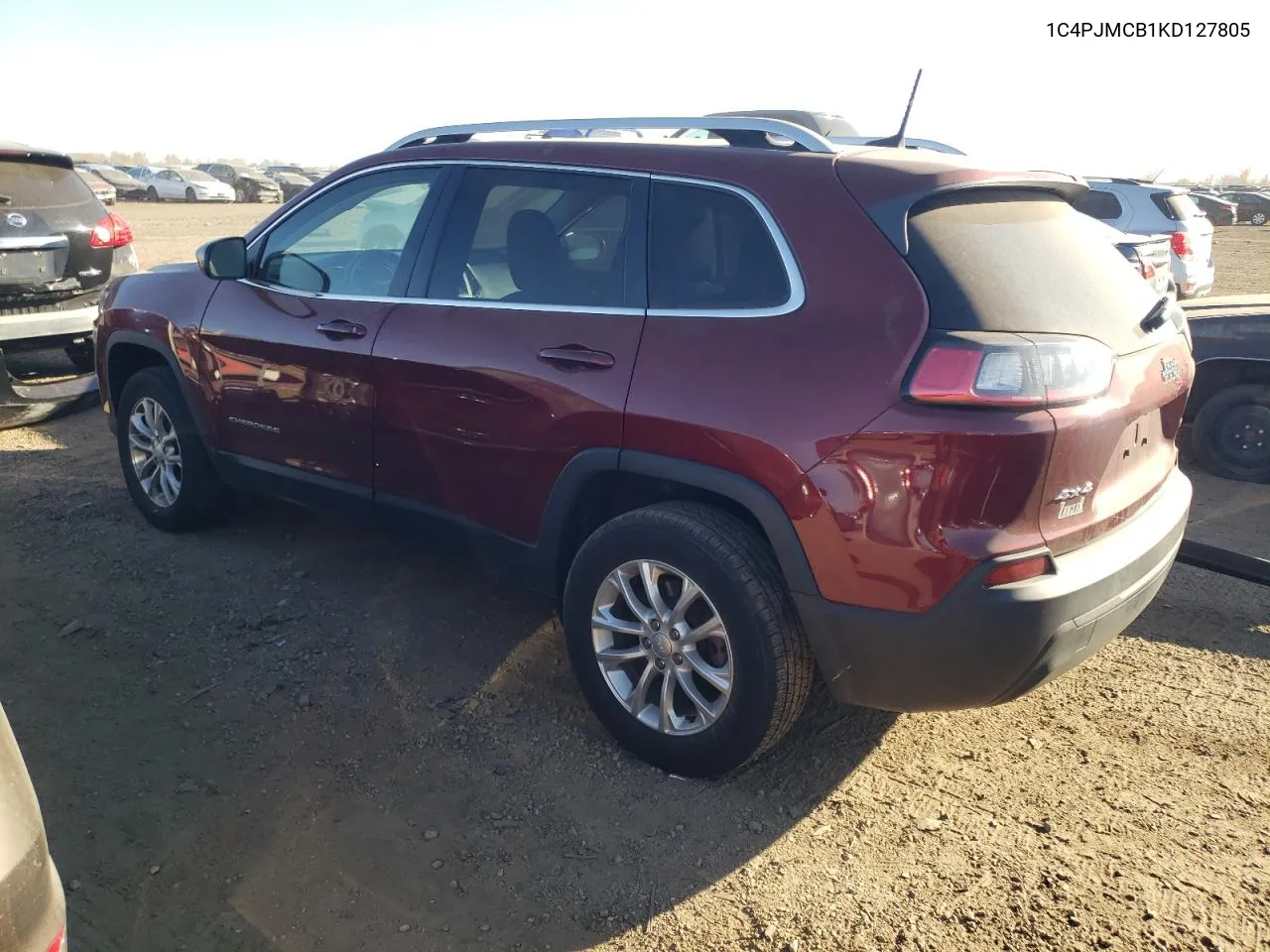 2019 Jeep Cherokee Latitude VIN: 1C4PJMCB1KD127805 Lot: 77605754