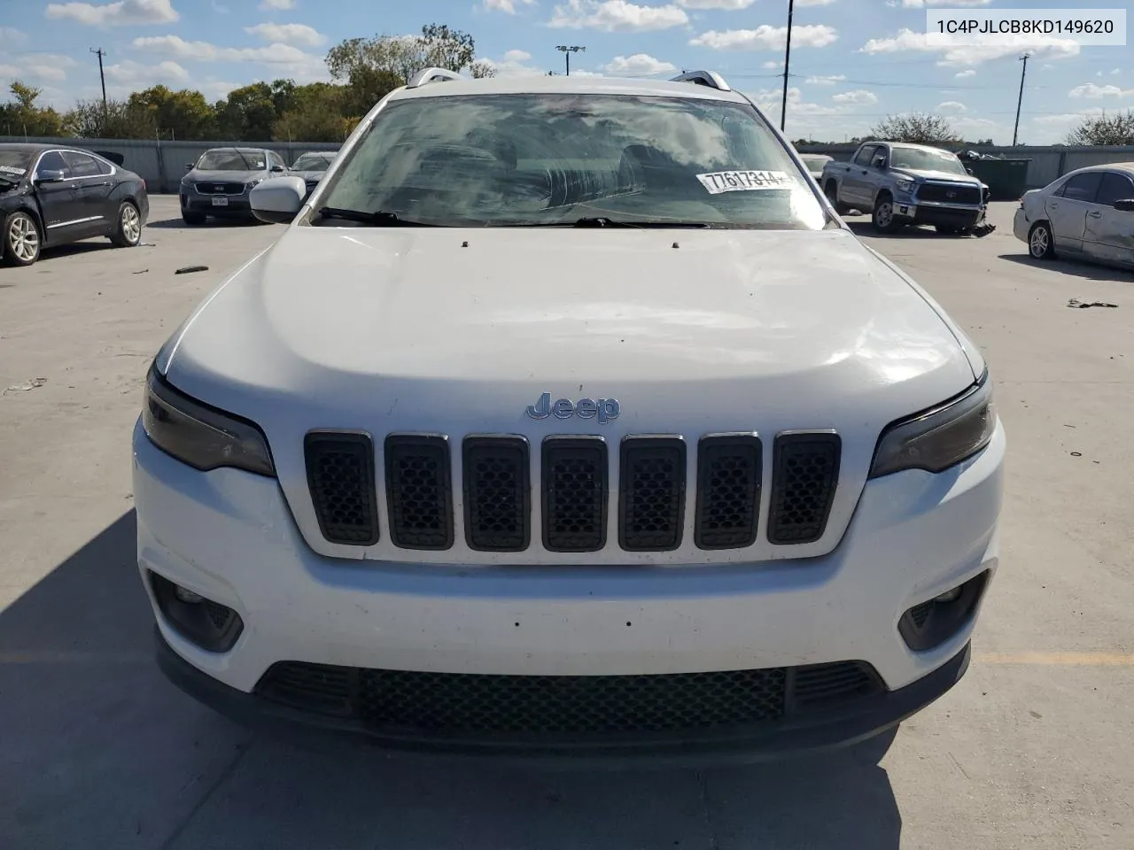 2019 Jeep Cherokee Latitude VIN: 1C4PJLCB8KD149620 Lot: 77617314