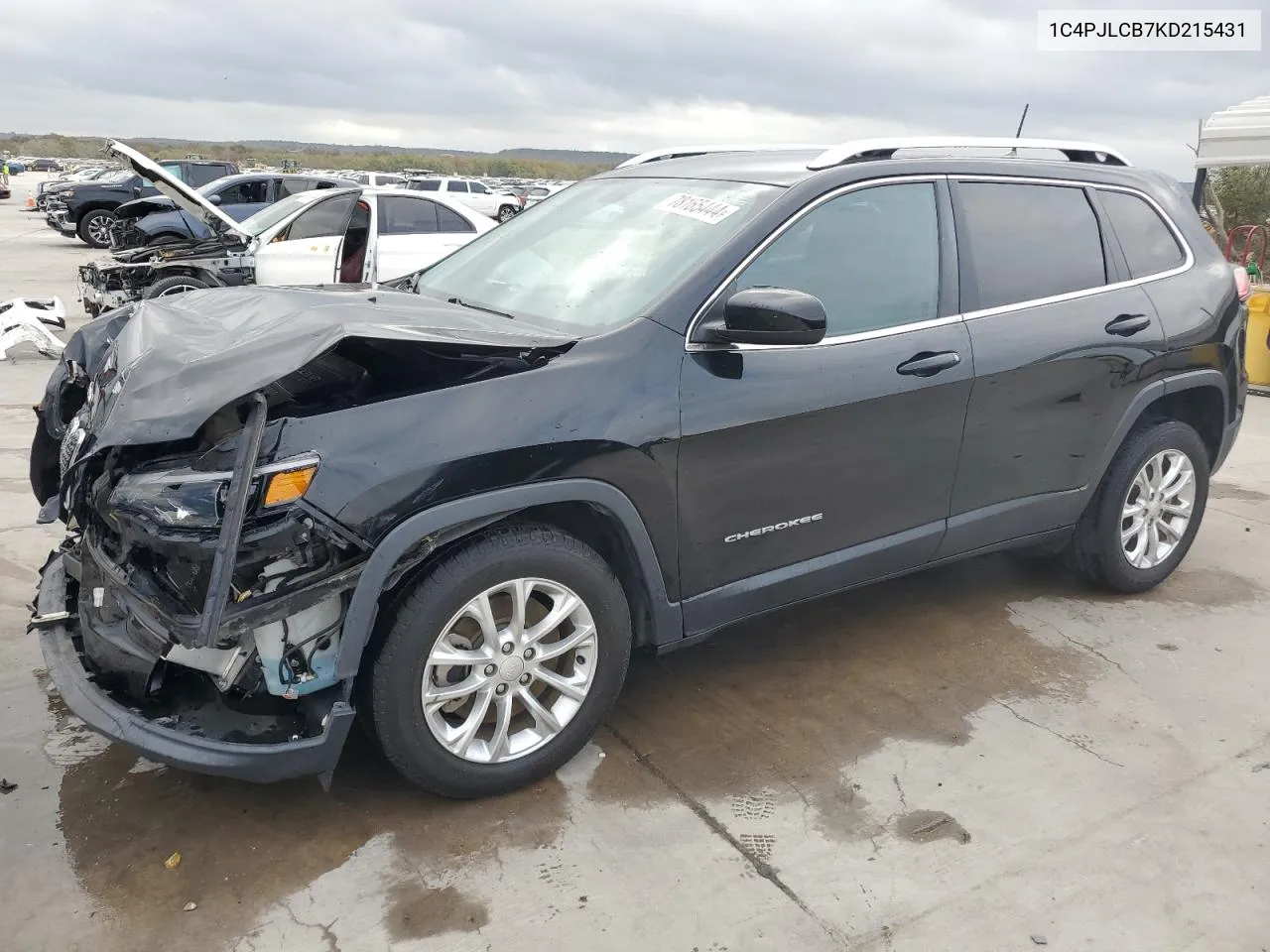 2019 Jeep Cherokee Latitude VIN: 1C4PJLCB7KD215431 Lot: 78165444