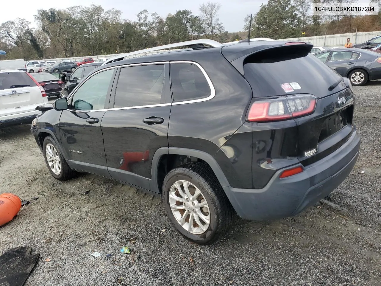 2019 Jeep Cherokee Latitude VIN: 1C4PJLCBXKD187284 Lot: 78601604