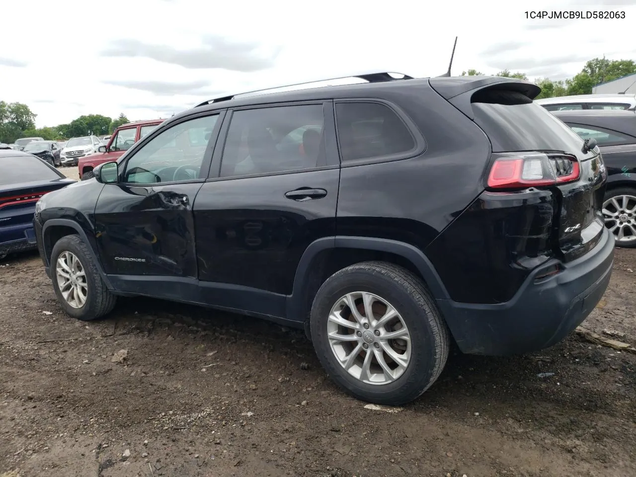 2020 Jeep Cherokee Latitude VIN: 1C4PJMCB9LD582063 Lot: 54685304