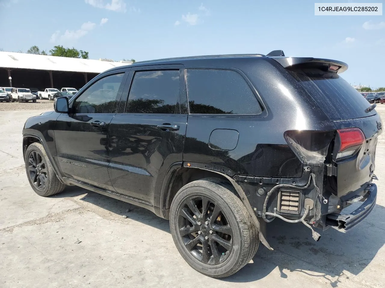 1C4RJEAG9LC285202 2020 Jeep Grand Cherokee Laredo