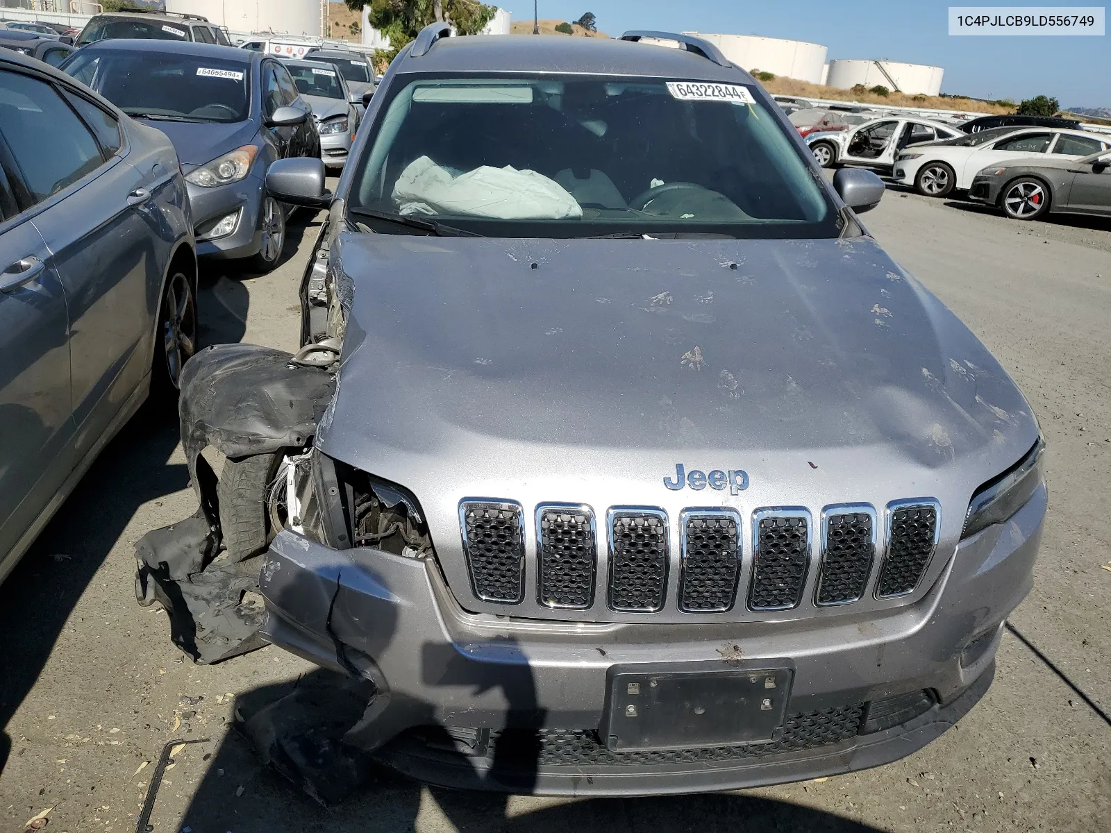 2020 Jeep Cherokee Latitude VIN: 1C4PJLCB9LD556749 Lot: 64322844