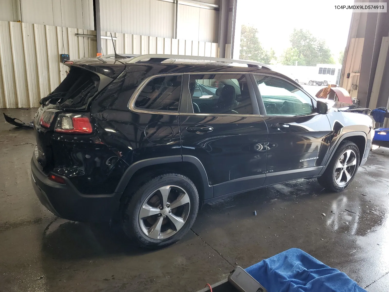 2020 Jeep Cherokee Limited VIN: 1C4PJMDX9LD574913 Lot: 65539794