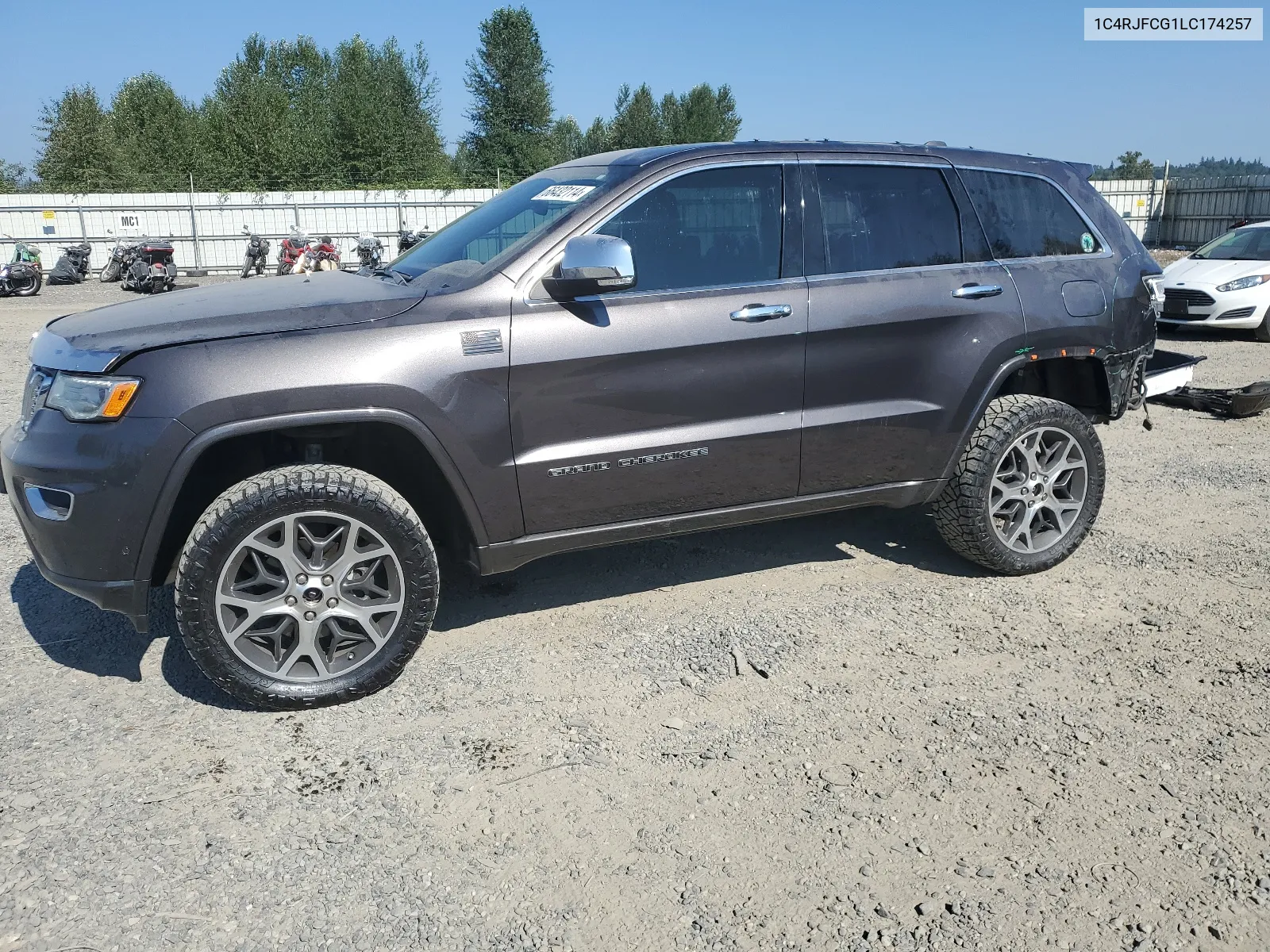 1C4RJFCG1LC174257 2020 Jeep Grand Cherokee Overland