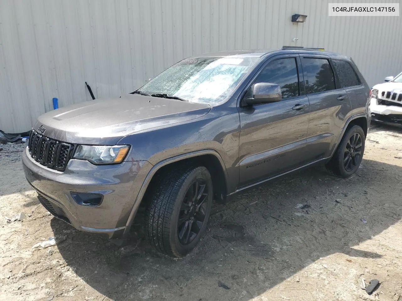 1C4RJFAGXLC147156 2020 Jeep Grand Cherokee Laredo