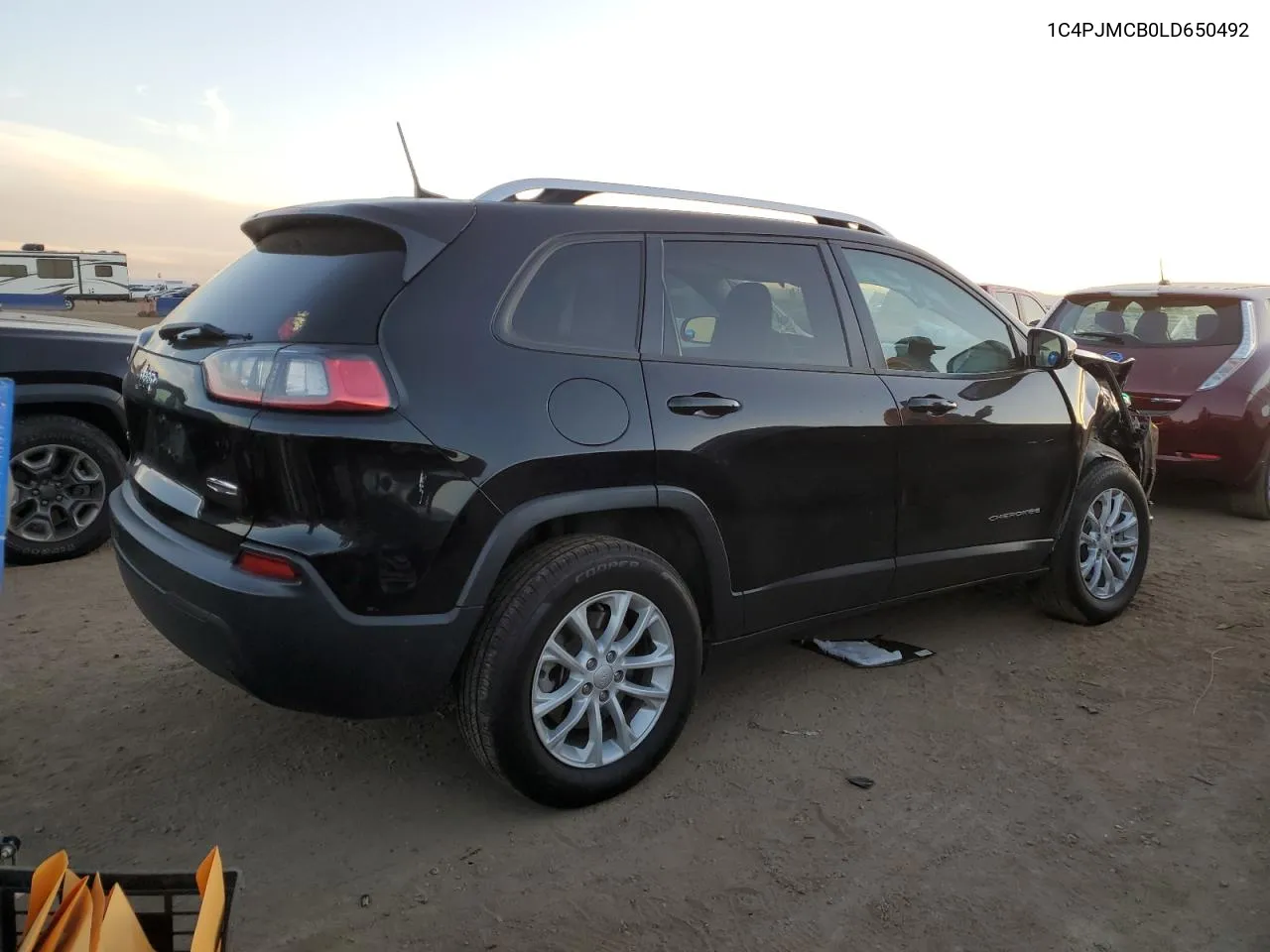 2020 Jeep Cherokee Latitude VIN: 1C4PJMCB0LD650492 Lot: 72386924