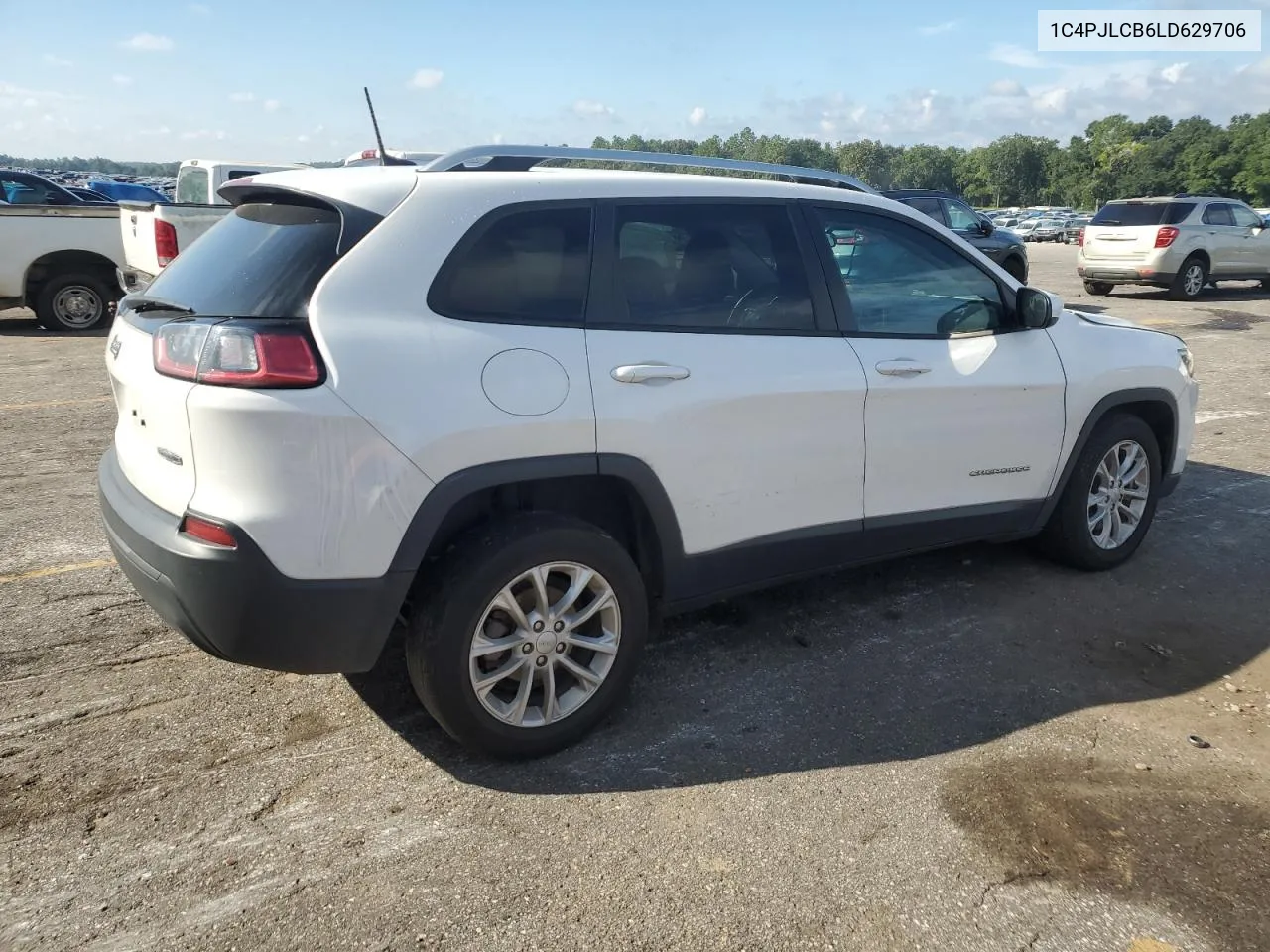 2020 Jeep Cherokee Latitude VIN: 1C4PJLCB6LD629706 Lot: 72705164