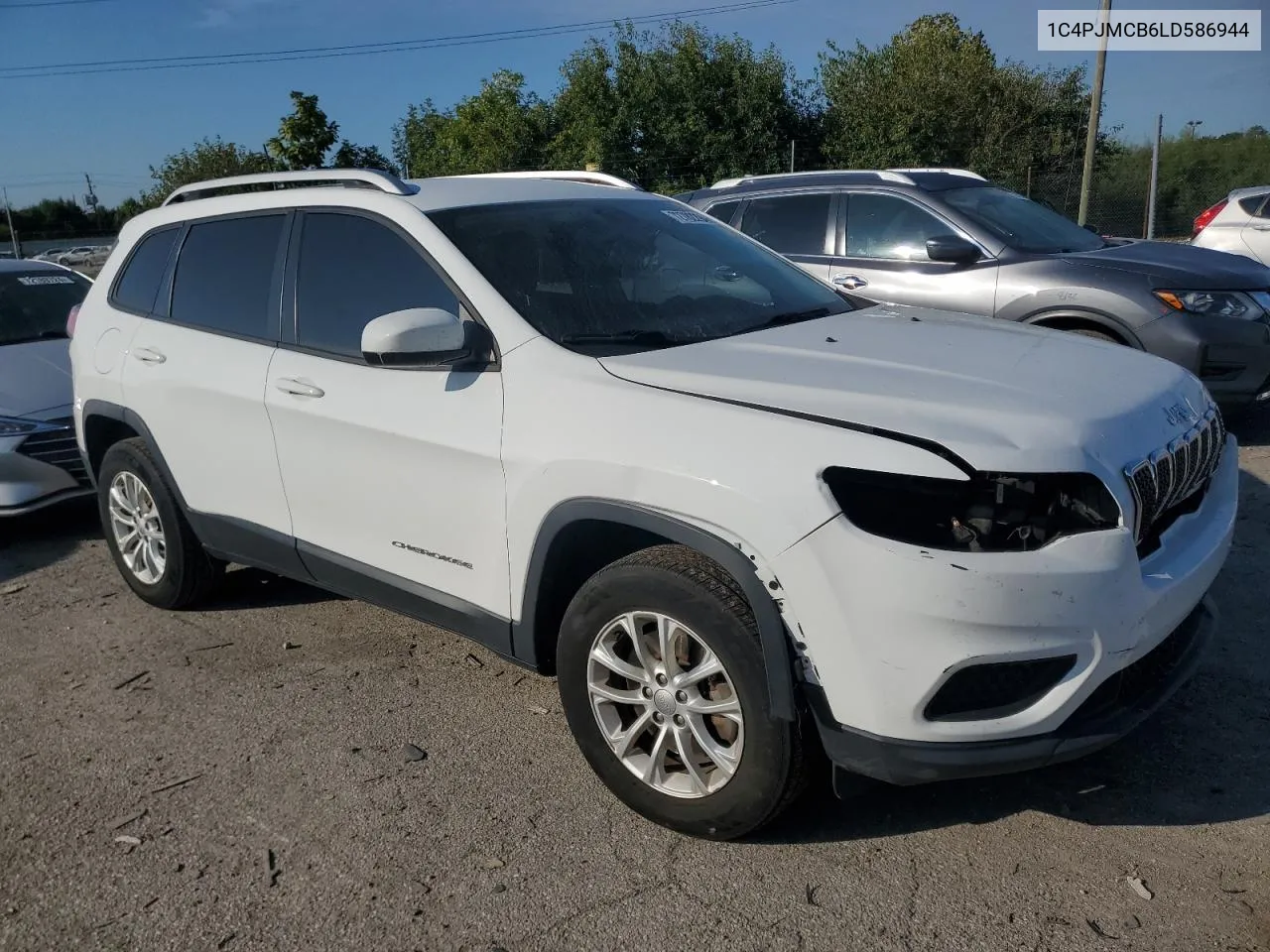 2020 Jeep Cherokee Latitude VIN: 1C4PJMCB6LD586944 Lot: 72782294