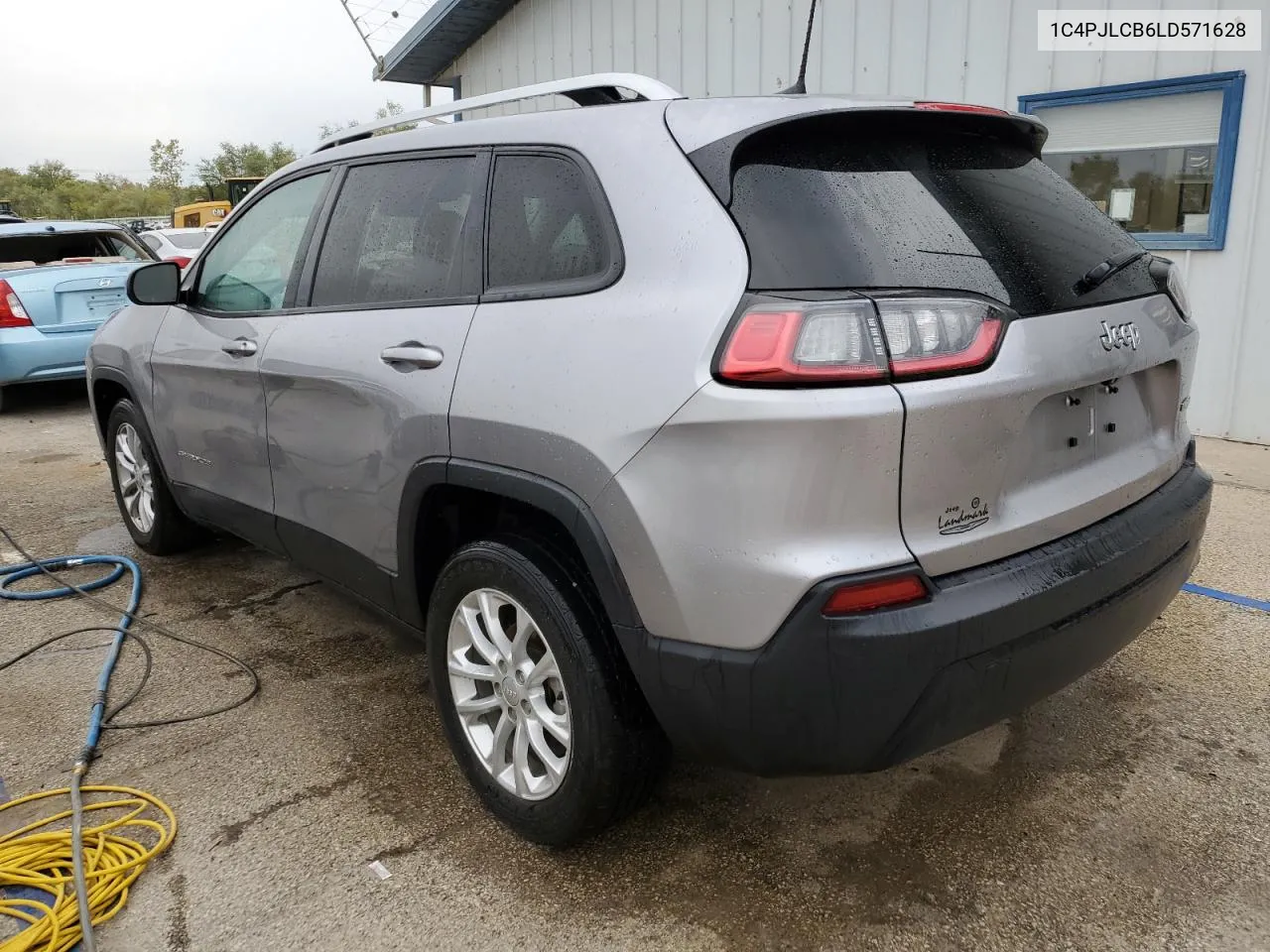 2020 Jeep Cherokee Latitude VIN: 1C4PJLCB6LD571628 Lot: 72941874