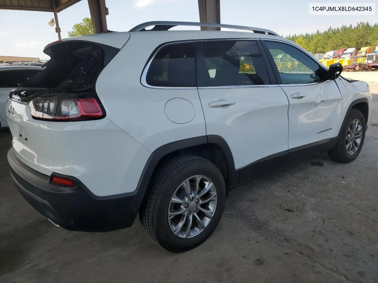 2020 Jeep Cherokee Latitude Plus VIN: 1C4PJMLX8LD642345 Lot: 75131584