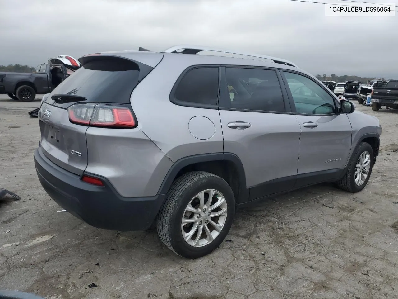 2020 Jeep Cherokee Latitude VIN: 1C4PJLCB9LD596054 Lot: 79074344