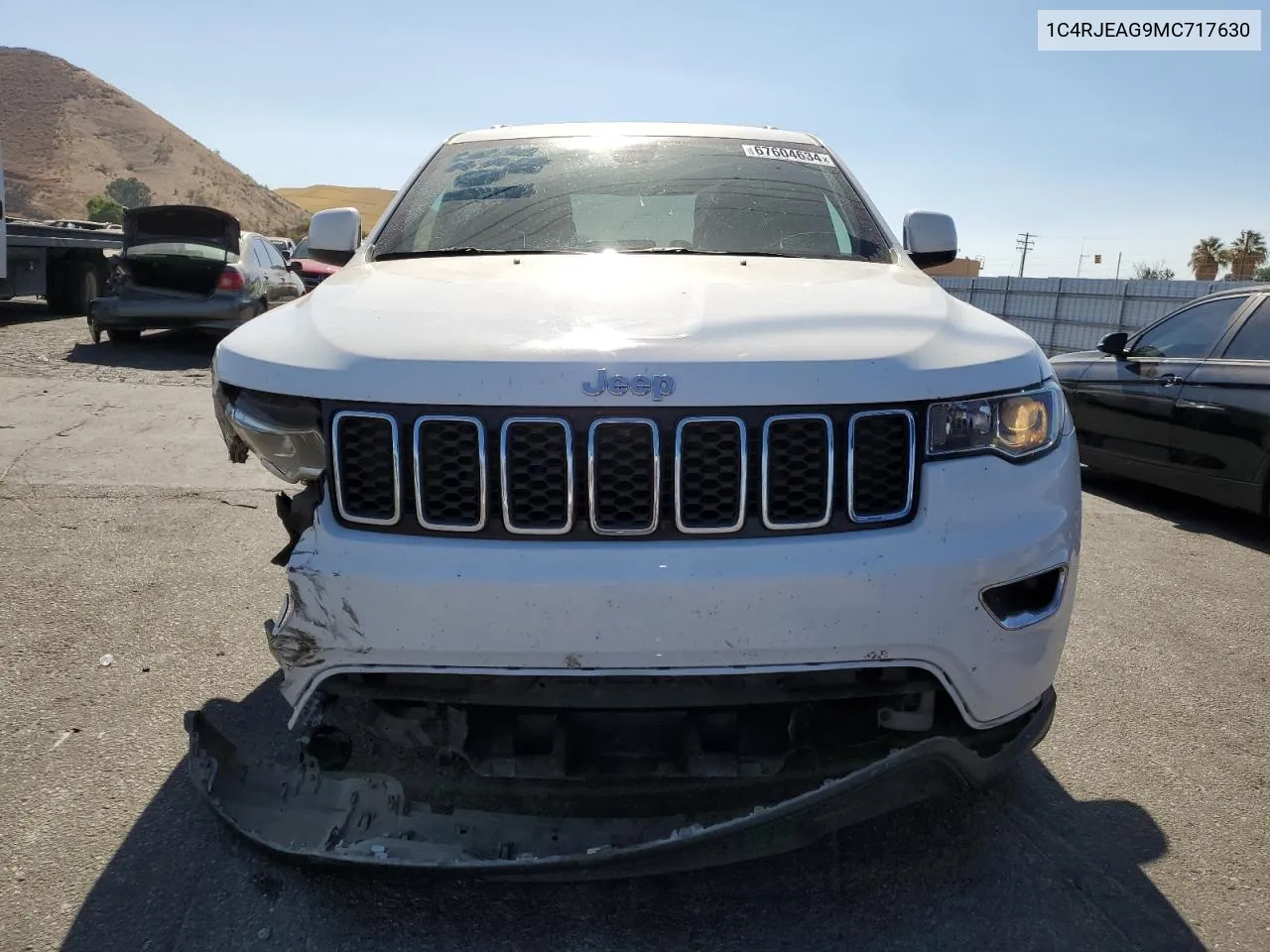 1C4RJEAG9MC717630 2021 Jeep Grand Cherokee Laredo