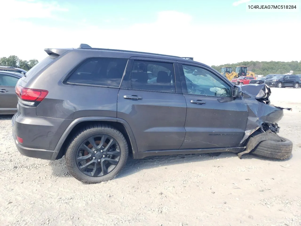 1C4RJEAG7MC518284 2021 Jeep Grand Cherokee Laredo