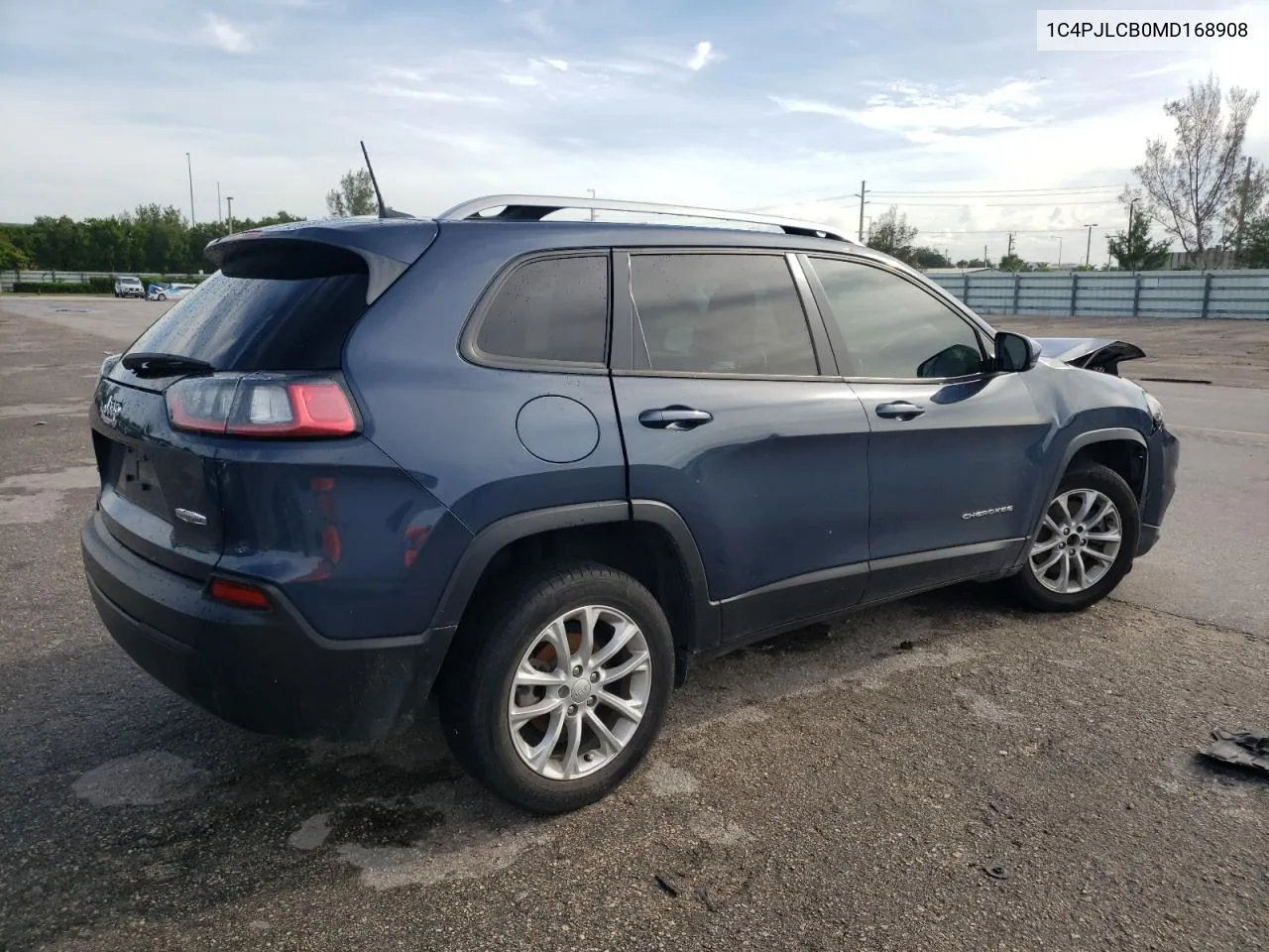 1C4PJLCB0MD168908 2021 Jeep Cherokee Latitude